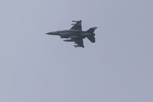 Jet Tempur F-16 AS Jatuh di Michigan, Warga Sekitar Dievakuasi