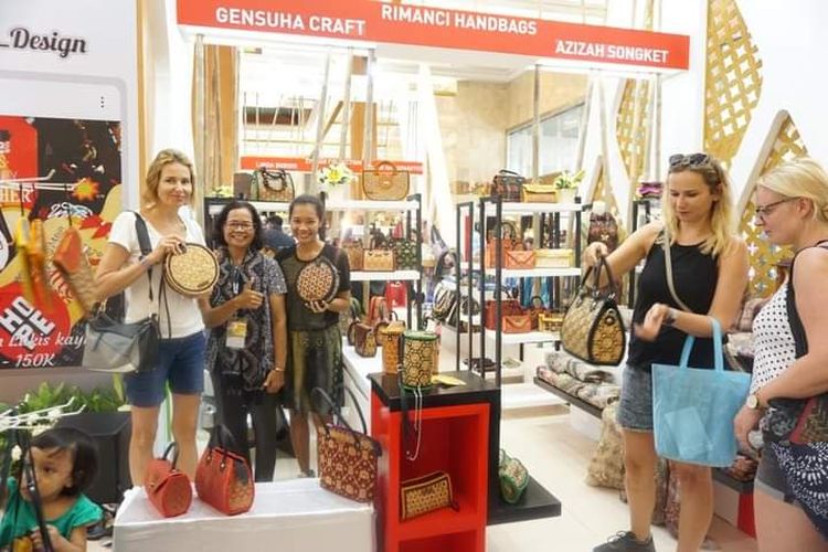 UKM binaan Pertamina, Rimanci Handbags