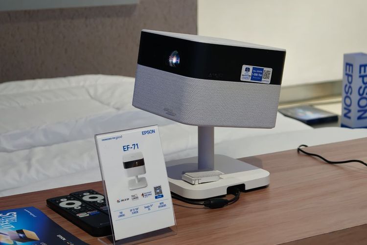 Epson Lifestudio Flex EF-71 dalam acara peresmian Epson Lifestudio di Ciputra Artrpreneur, Kuningan, Jakarta Selatan, Selasa(3/2/2026).