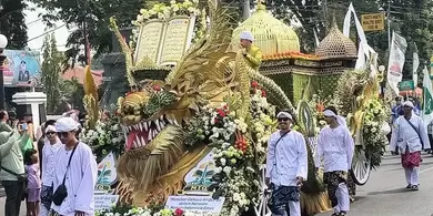 Pawai Taaruf MTQ Nasional XXXI Semarakkan Kota Semarang