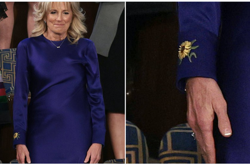 Dukung Ukraina, Jill Biden Kenakan Dress dengan Bordir Bunga Matahari