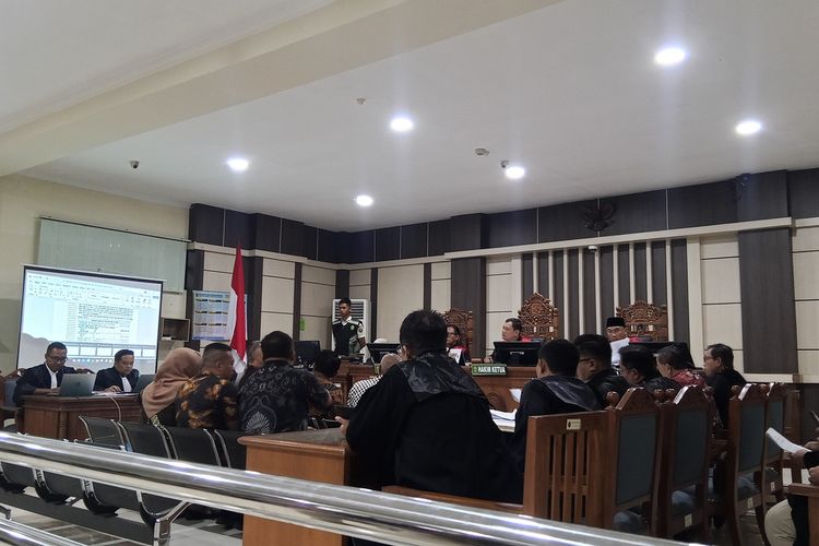 Ubah Keterangan BAP Saat Sidang Korupsi Sudewo, Kepala Dispermades Pati Ditegur Jaksa