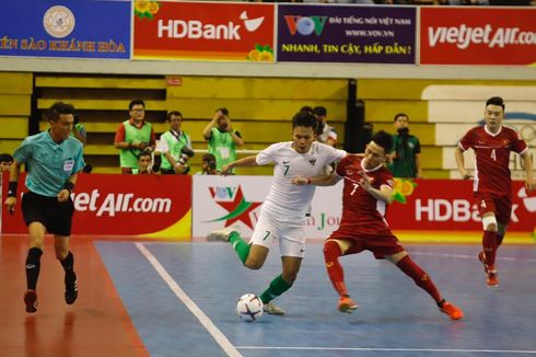 Wasit dalam Futsal: Jumlah, Tugas, dan Posisi 