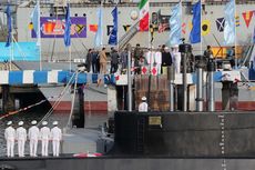 Iran Luncurkan Kapal Selam Bersenjatakan Rudal Jelajah