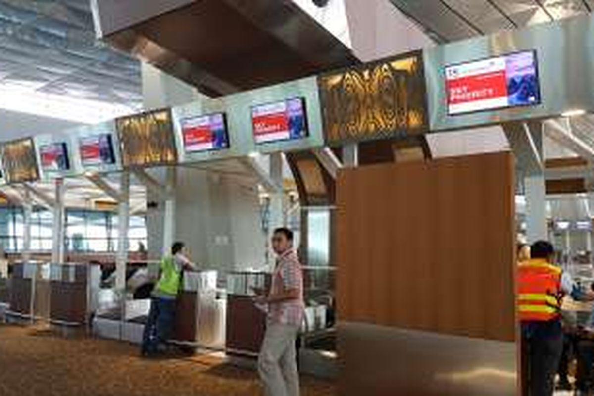 Salah satu sudut di area check in Terminal 3 Bandara Soekarno-Hatta, Tangerang, Kamis (4/8/2016). Terminal terbesar se-Indonesia ini akan dioperasikan pada 9 Agustus 2016 mendatang, dengan melayani penerbangan domestik maskapai Garuda Indonesia. 