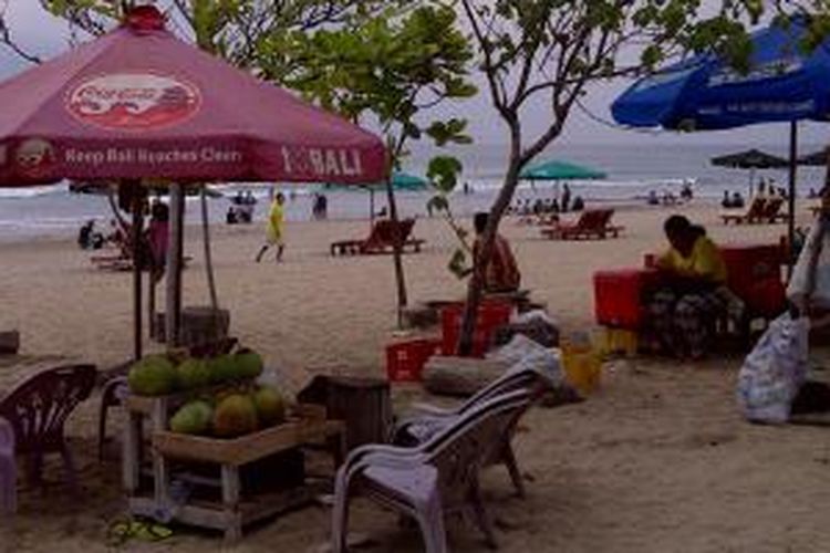 Pantai Kuta di Bali.