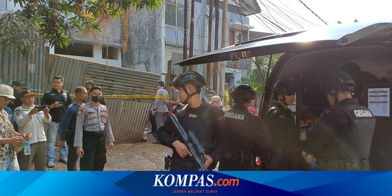 Tim Gegana Tiba di Lokasi Ledakan Kelurahan Guntur, Setiabudi