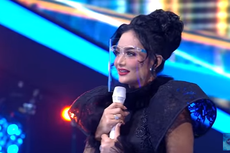 Maia Estianty Rekam Reaksi Anang Tersenyum Lihat Krisdayanti Nyanyi di Panggung Indonesian Idol