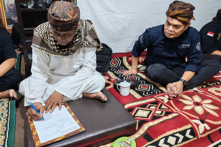 Belasan Tahun Berjuang, Kampung Adat Urug di Sukajaya Bogor Dapat Sertifikat Komunal