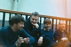 Lirik dan Chord Lagu Tender - Blur