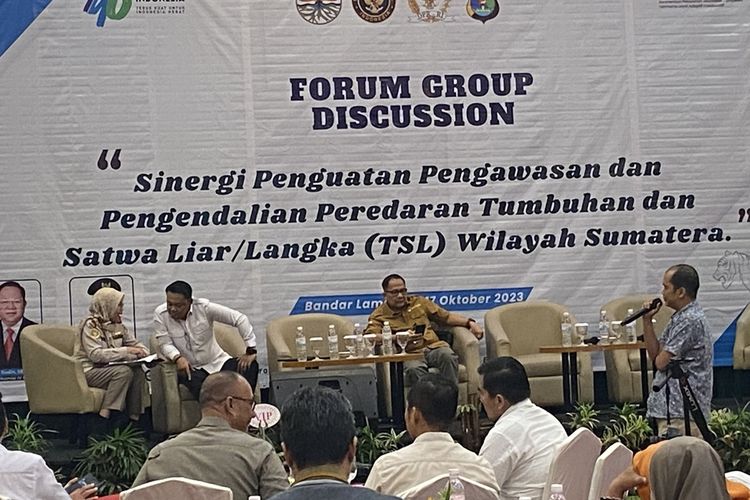 FGD pengendalian peredaran satwa liar yang digelar oleh Balai Karantina Lampung, Selasa (17/10/2023).