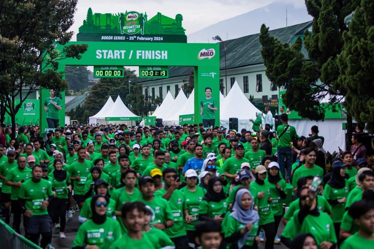 Ribuan peserta dari kategori 5K Road to MILO ACTIV Indonesia Race 2024 Bogor Series sukses hijaukan Kota Bogor pada Minggu (25/2/2024) pagi. 