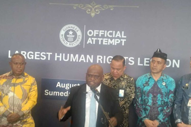 25 Tahun Tinggal di Depok, Menteri HAM Kagum Toleransi Warga Jabar