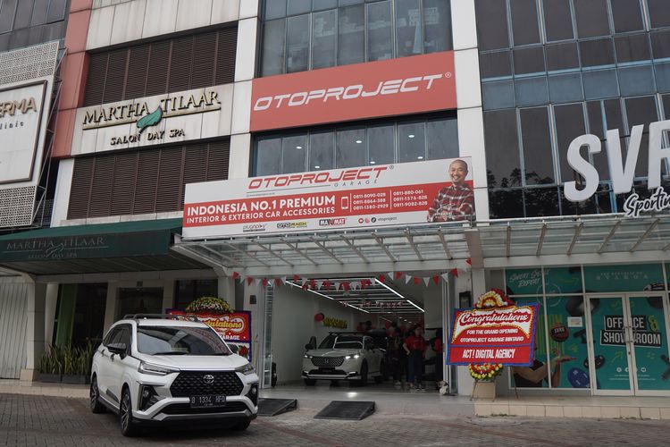                                Otoproject Garage Bintaro resmi dibuka