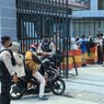 Pengamanan Polres Jakbar Diperketat Setelah Ada Bom di Mapolsek Astanaanyar, Semua yang Masuk Diperiksa Ketat