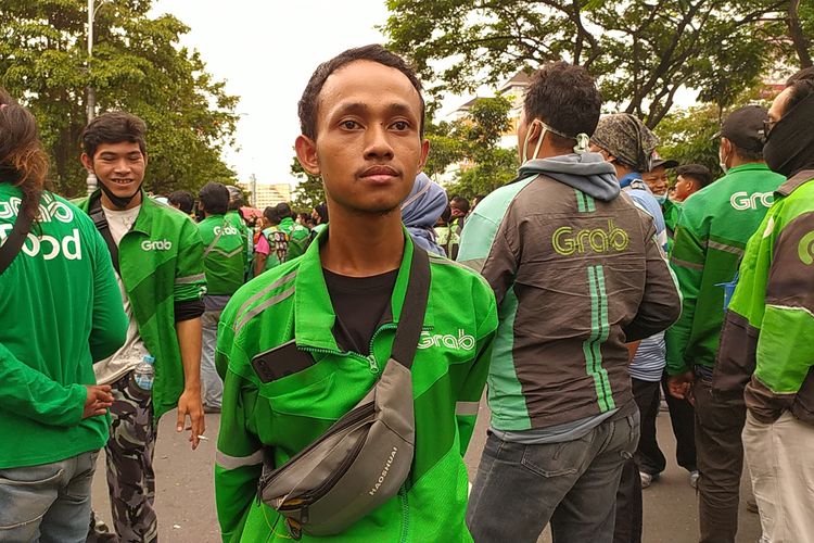 Taufik Ansori (30) driver ojek online (ojol) asal Kabupaten Japara.