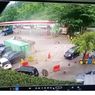 Truk Kontainer Timpa 7 Mobil di Rest Area Tol Cipularang, 1 Orang Luka Berat