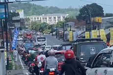 Peningkatan Wisatawan Lokal Picu Kemacetan di Simpang Bawen Kabupaten Semarang