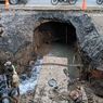 Waspada, Jalan Berlubang Bisa Tiba-tiba Amblas