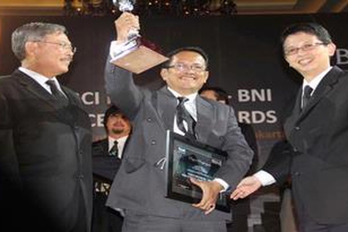 BSD meraih penghargaan FIABCI Indonesia - BNI Prix dExcellence 2010. Penghargaan diserahkan oleh Ketua Umum DPP REI 2007-2010 Teguh Satria dan Direktur Consumer and Retail BNI Darmadi, dan diterima Direktur BSD Ignesj Kemalawarta
