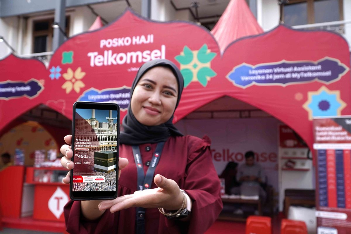 Ilustrasi paket RoaMax Haji Telkomsel.