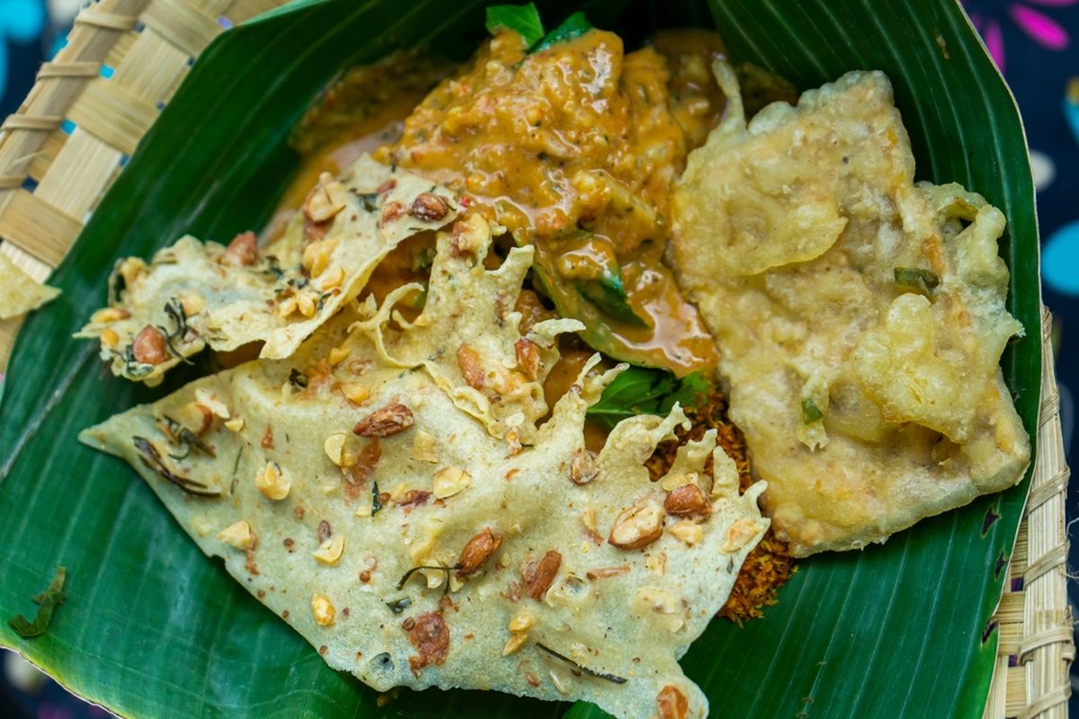 Resep Bumbu Pecel Madiun Pedas Manisnya Pas, Cocok untuk Lauk