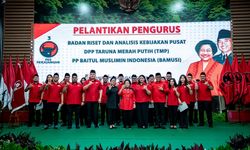 Incar 56 Persen Suara Anak Muda, Megawati Lantik Pinka Haprani Pimpin Taruna Merah Putih
