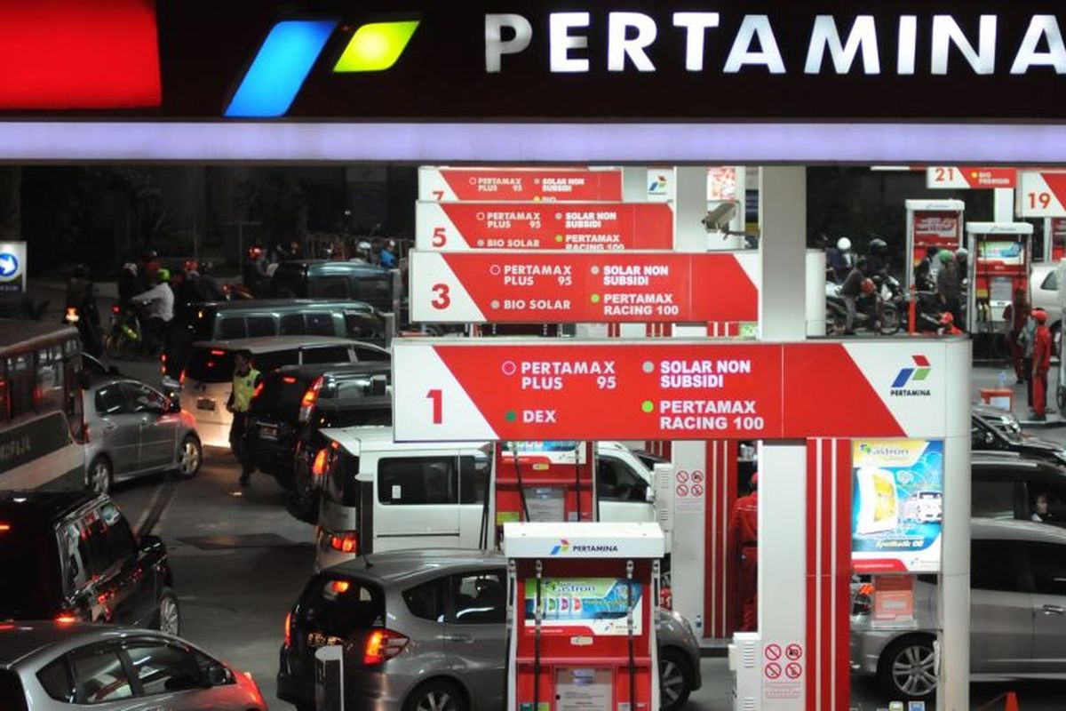 Ilustrasi SPBU Pertamina saat permintaan meningkat.

