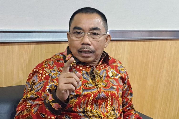 Ketua Fraksi PDI-P DPRD DKI Jakarta Gembong Warsono saat ditemui di DPRD DKI Jakarta, Senin (17/7/2023).