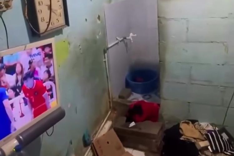 Tempati Rumah Bersama 12 Orang, Warga Jakpus Dapat Bantuan dari Ara