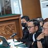 Ekspresi Ferdy Sambo Saat Ibu dan Ayah Brigadir J Masuk ke Ruang Sidang