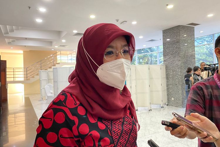 Kepala Biro Komunikasi dan Pelayanan Publik Kementerian Kesehatan (Kemenkes), Siti Nadia Tarmizi saat ditemui di Gedung Prof. Sujudi Kemenkes, Rabu (17/5/2023). 