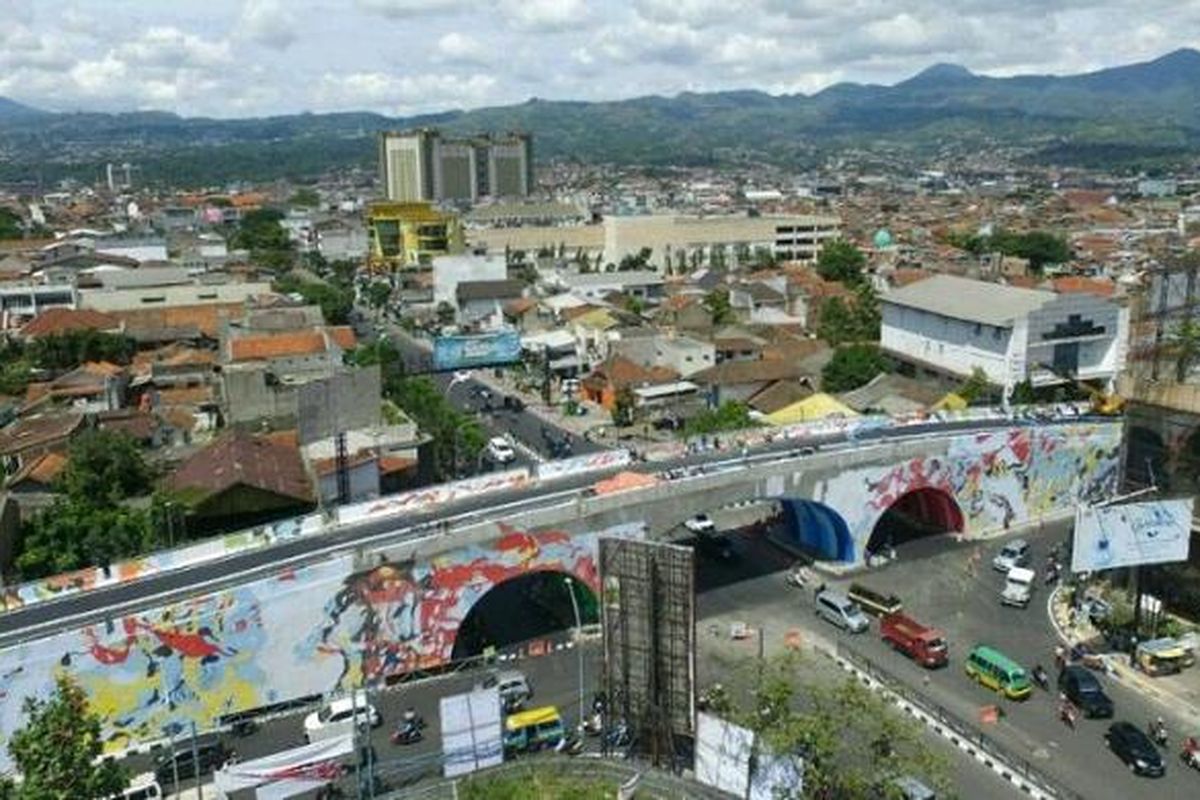 Jembatan Layang Antapani yang dibangun 10 Juni 2016 siap beroperasi dalam waktu dekat.