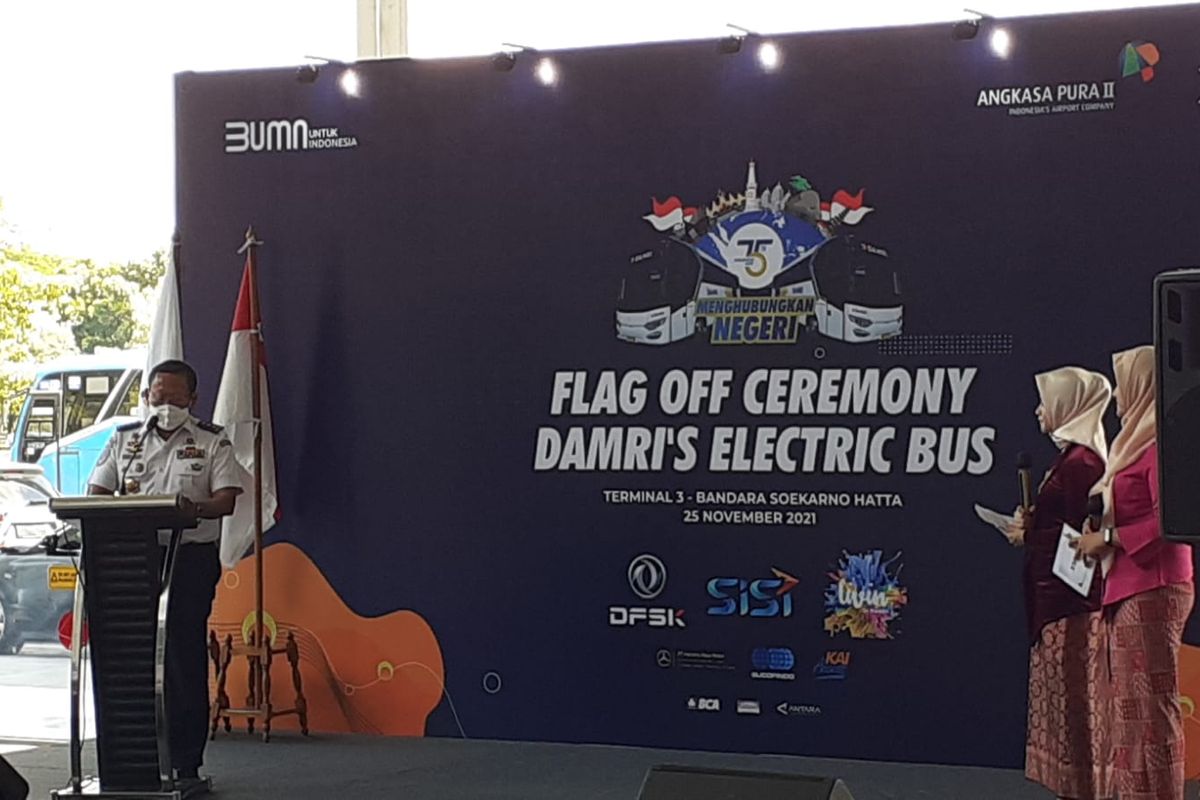 Damri Bekerjasama dengan DFSK Menuju Elektrifikasi Transportasi Darat dengan melakukan uji coba kendaraan listrik DFSK Gelora E.