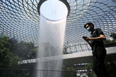 Kasus Covid-19 Naik, Jewel Changi Airport Singapura Tutup Sementara
