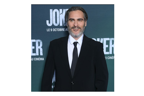 Joaquin Phoenix Namai Anak Pertamanya dengan Nama Mendiang Kakak