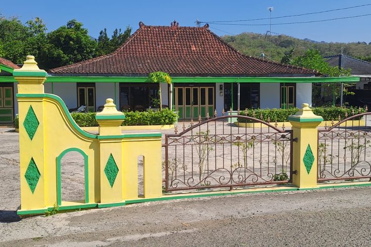 Penampakan Rumah Keluarga Bupati Etik di Wonogiri, Tempat Simpan Brankas Berisi Uang Rupiah hingga Valuta Asing