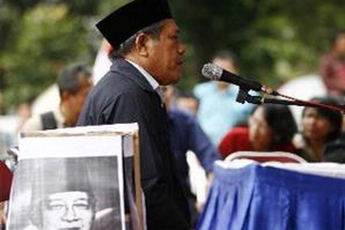 Ketua Umum Partai Buruh Muchtar Pakpahan menjadi saksi dalam 