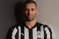 Leicester Pinjamkan Islam Slimani ke Newcastle United