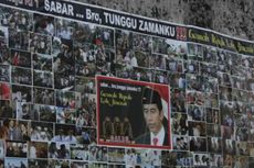 Dibanderol Rp 25.000, Kaus Gambar Jokowi Laris di Pasar Klewer