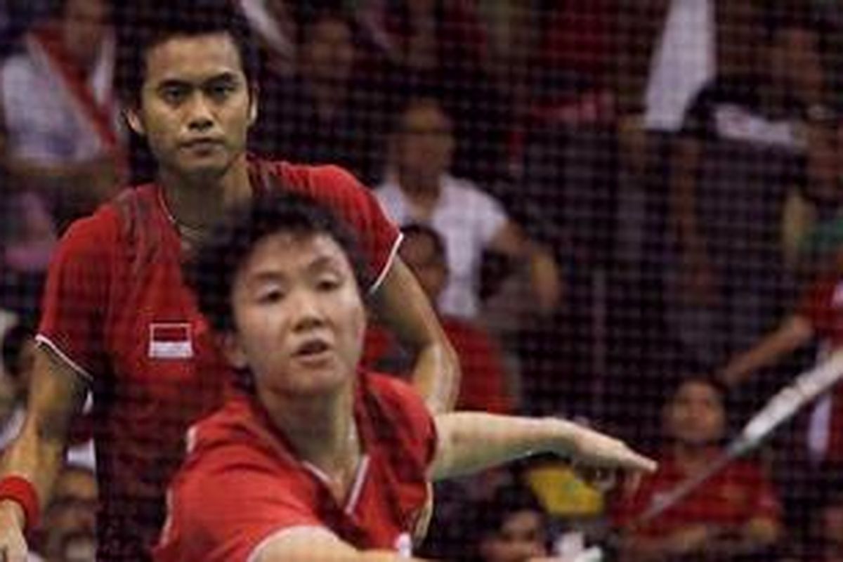 Ganda campuran Indonesia, Tontowi Ahmad dan Liliyana Natsir.