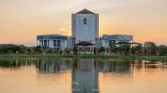 Unesa Targetkan Penambahan 30 Guru Besar pada 2024