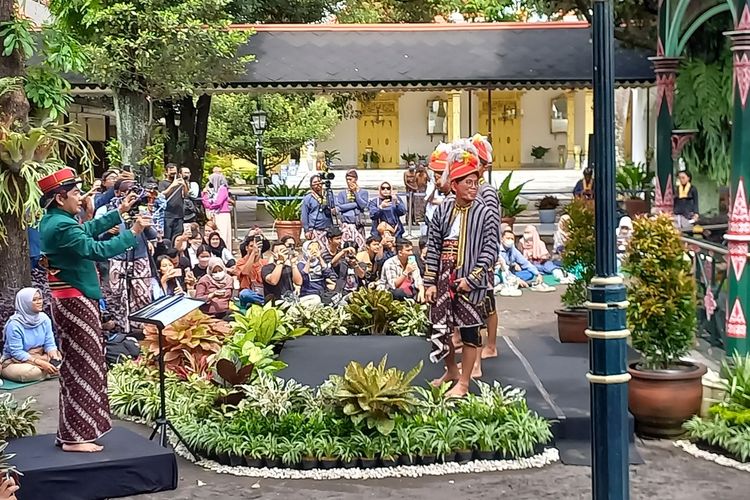 Pentas Musik Mandalasana peringati Serangan Umum 1 Maret digelar di Keraton Yogyakarta, Rabu (1/3/2023)