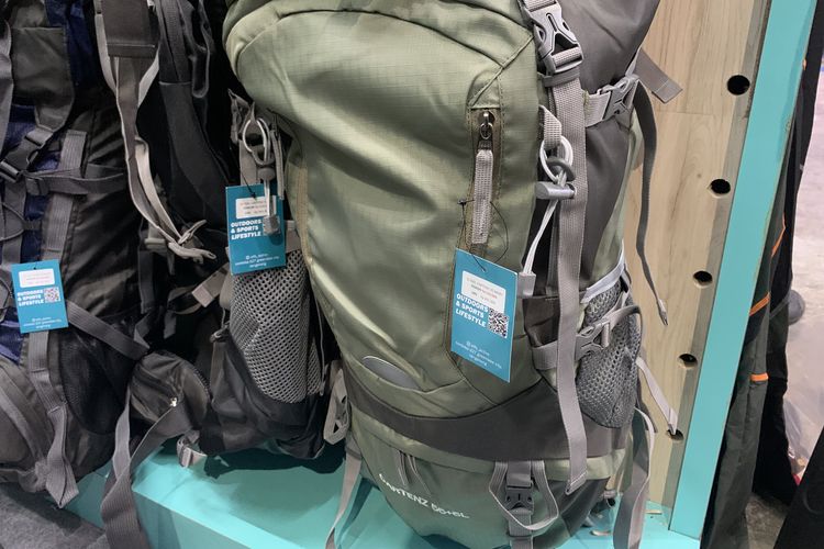 Harga tas carrier Elfs Active mulai Rp 550.000 untuk ukuran 60 liter. Harga ini belum termasuk diskon 10 persen khusus pengunjung Indofest 2025.