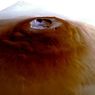 Peneliti: Air Beku Terdeteksi di Gunung Tertinggi Planet Mars