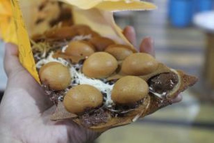 Rasa Nutella cheese menjadi menu favorit untuk tenant yang menyediakan waffle ini, yakni Offle.