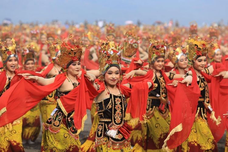 Gandrung Sewu 2026 Banyuwangi: Jadwal, Lokasi, dan Cara Menontonnya