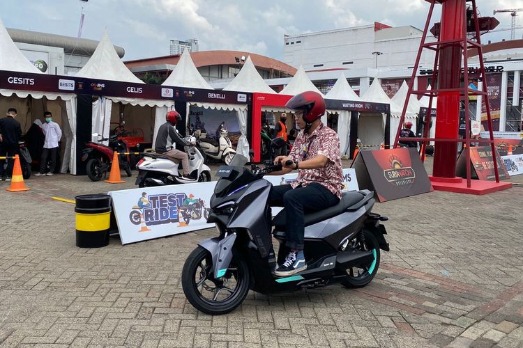 Mengetes Ion Mobility M1-S di area Test Ride IIMS 2023
