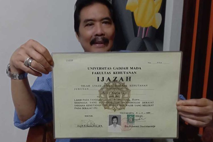 Andi Pramaria Buka Suara soal Ijazah Jokowi Pakai 