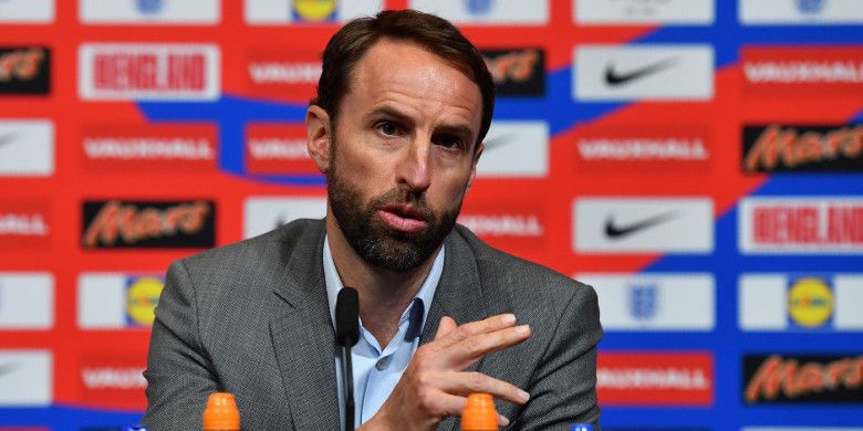 Pelatih Timnas Inggris, Gareth Southgate, memberikan keterangan kepada pers setelah mengumumkan skuat final untuk Piala Dunia 2018, 17 Mei 2018 di Wembley, London.
